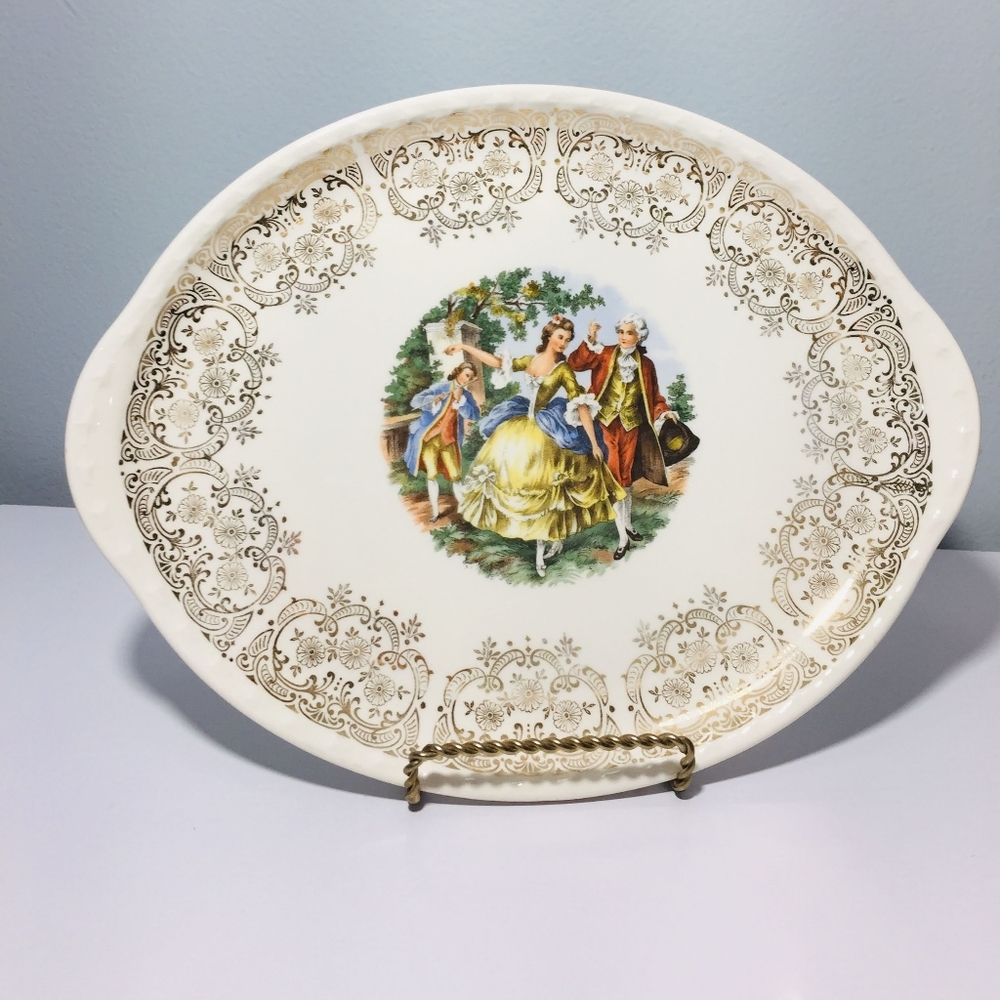 1982, platter plate served Vintage Victorian. Exc - Picture 3 of 14
